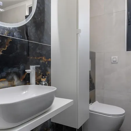 Apartament Island Krk Queen 1 *